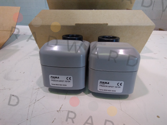 PR20C R 1/4 MOLT POT.1 G 10 K CONN 4PIN Fiama