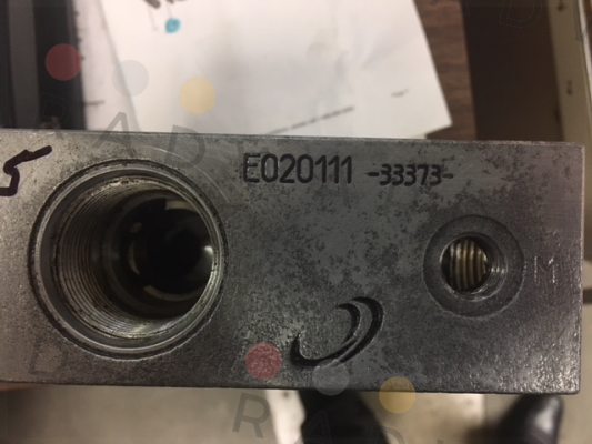 E020111 - 33373  Flucom